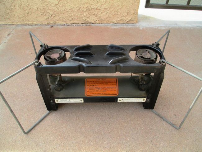 1943 Coleman Stove