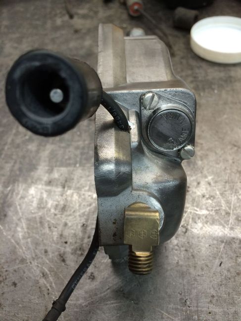 AO42 Magneto