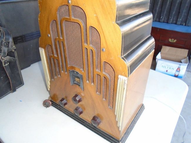 Crosley_Model_179_a