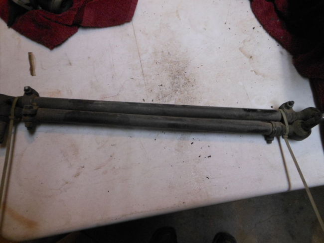 STERRING FOR JEEP TIE RODS NEW