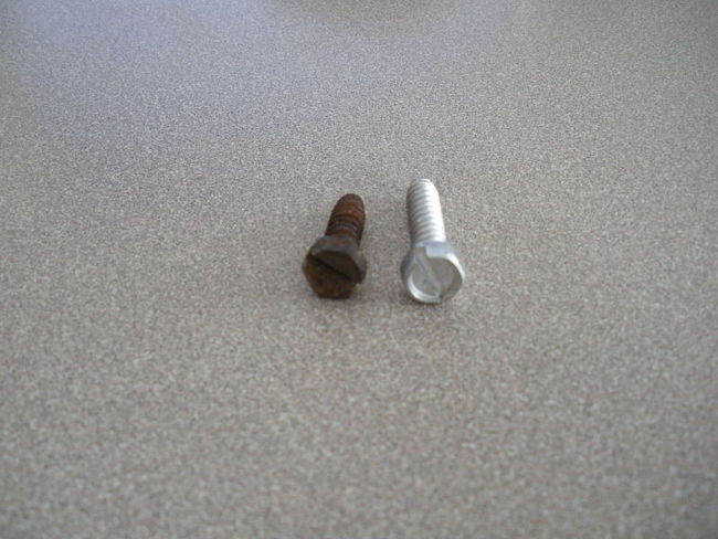 HT floor screw