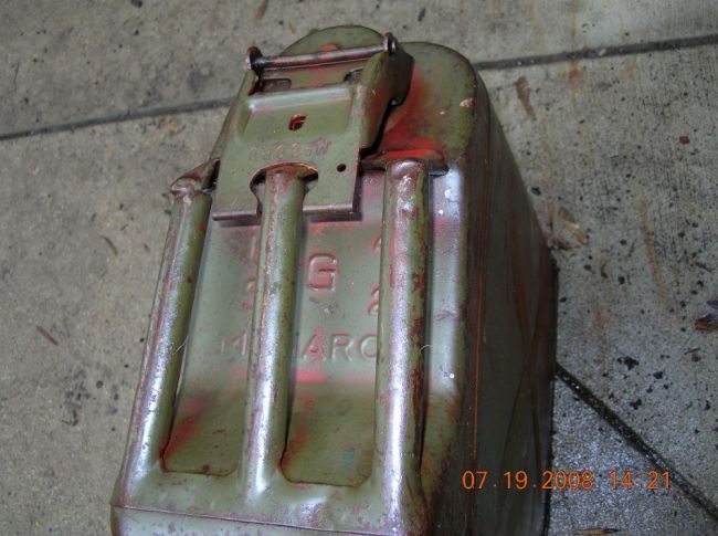 Cam Lock Jerry Can