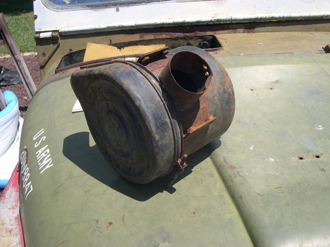 M151 air cleaner2