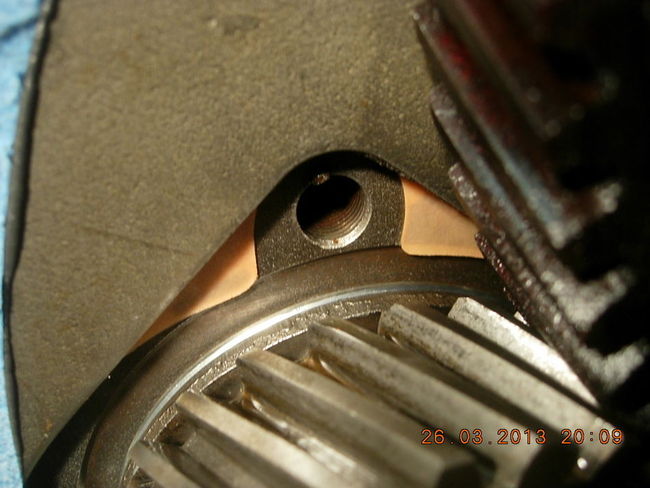 cam gear oiler