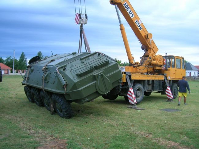 BTR 60