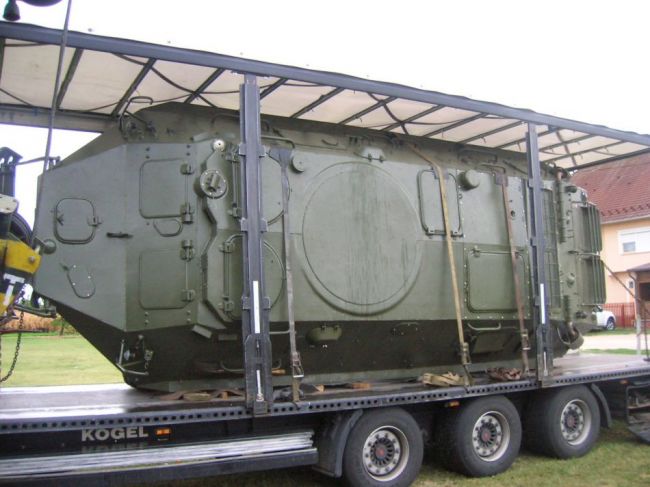 BTR 60 in L