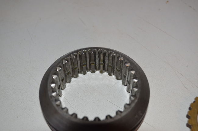 2nd gear clutch sleeve