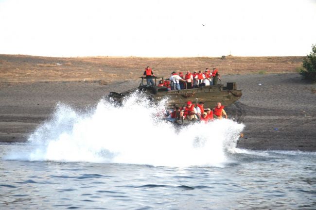 DUKW_s-3