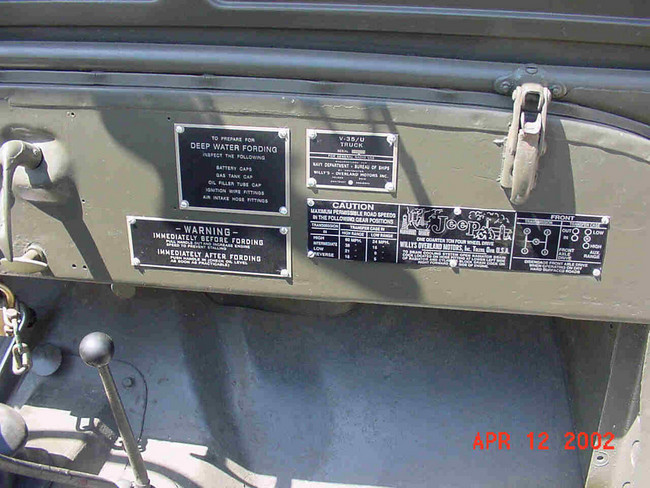 Doug_Becks_Navy_V-35_jeep_dash