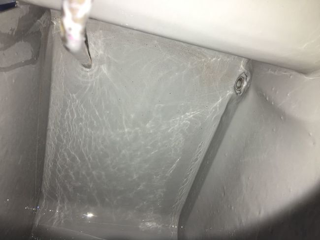 MB fuel tank coated w Caswell