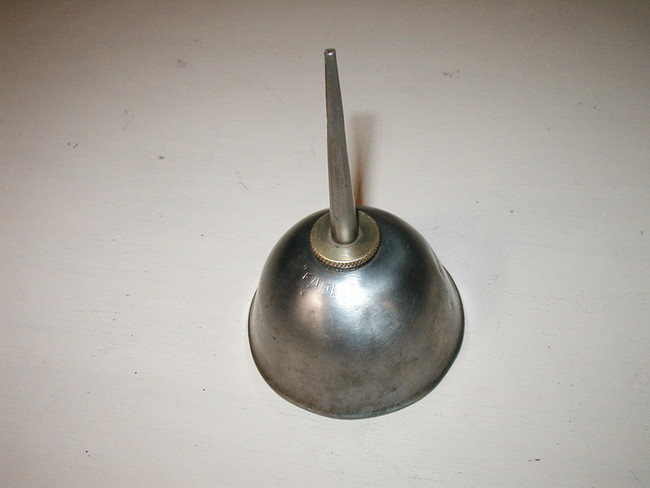 Eagle_Oil_Can