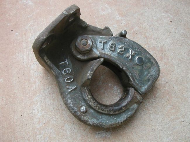 Early STL Pintle Hook left side