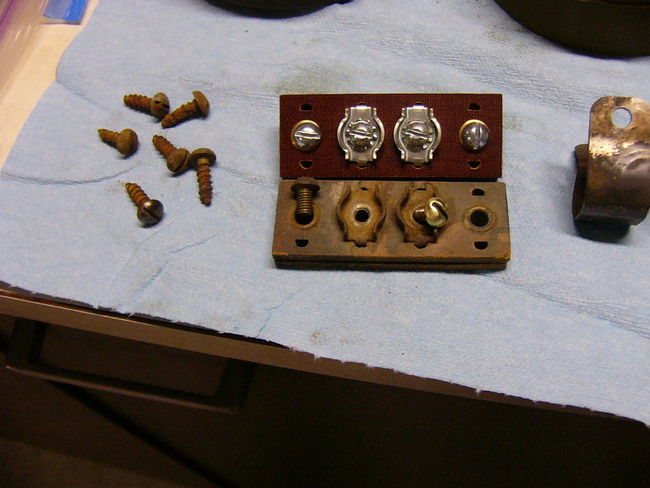 Electrical_connectors_007