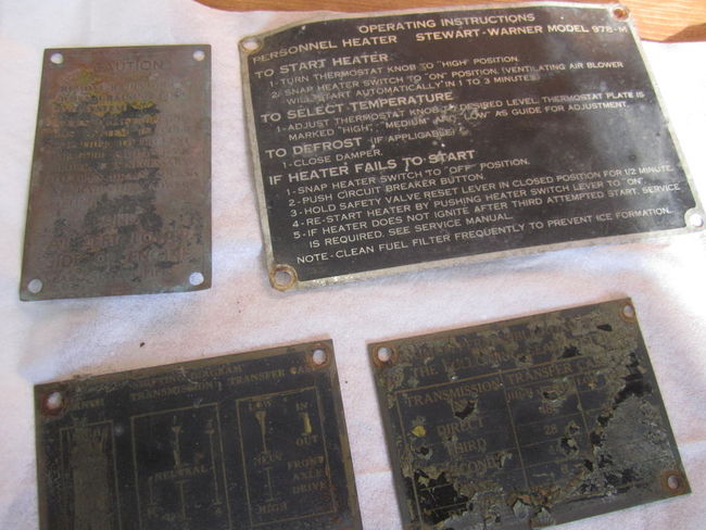 Four_Data_Plates