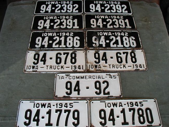 WW2 Iowa License Plates