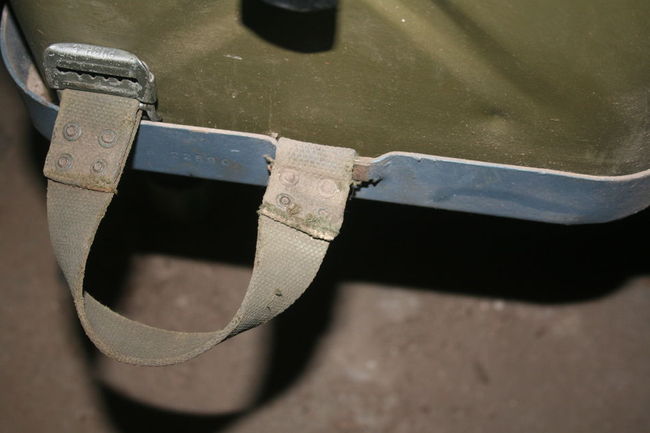 GAS_STRAP_RIVET_JOB