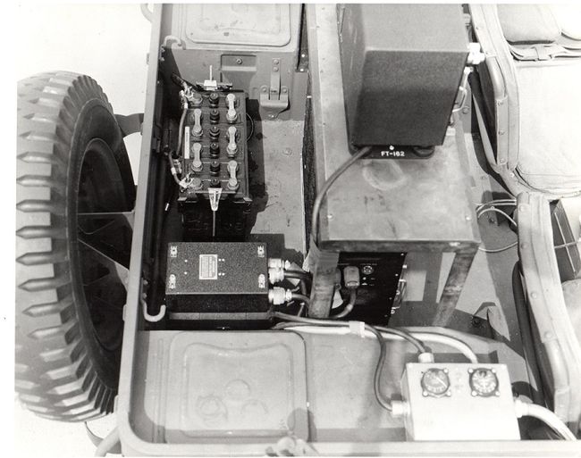 GPW radio jeep rear interior