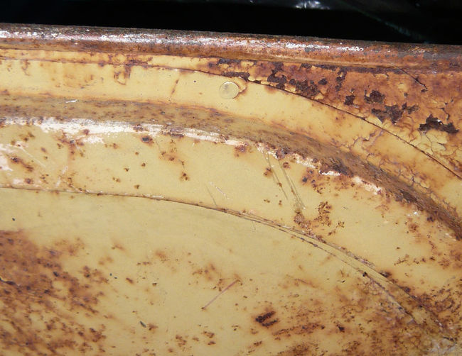GP_door_rivets_back