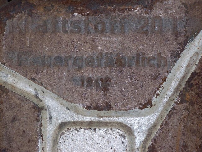 German Gas Can 002