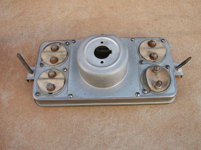 IHC Gauge Unit rear