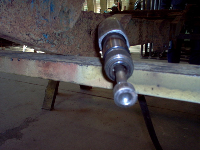Rivet pounder