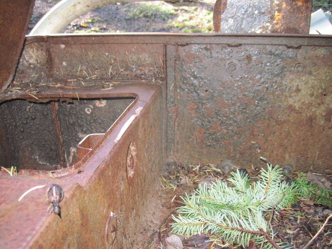 Rear Support Brackets Missing