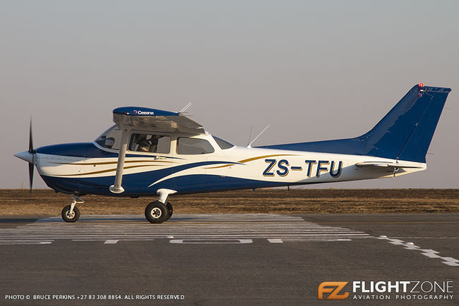 Cessna 172 Skyhawk ZS-TFU Rand Airport FAGM
