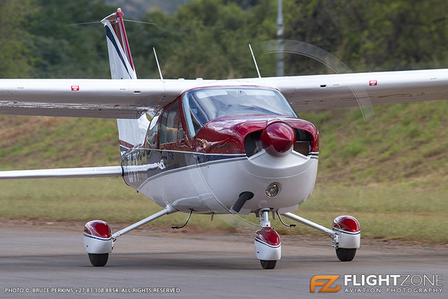 Cessna 177 Cardinal ZS-IFY Coves Airfield