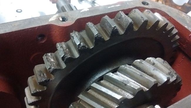 rusty sliding gear