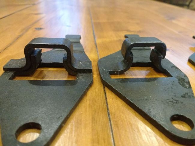 A7260 Shift Lever Guide Plates