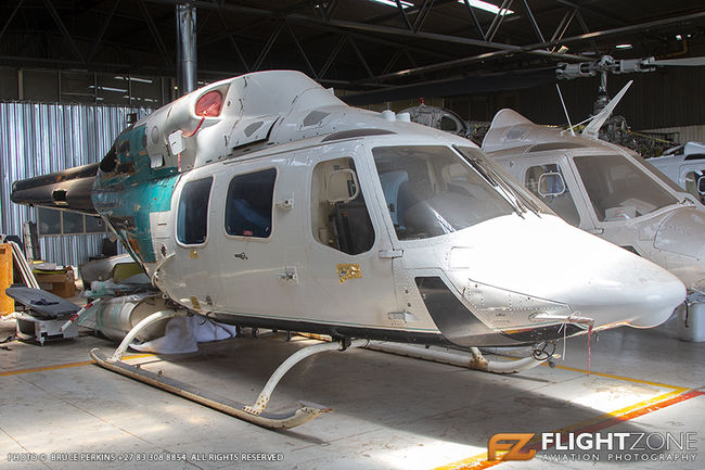 Bell 222 UT N222RX Rand Airport FAGM
