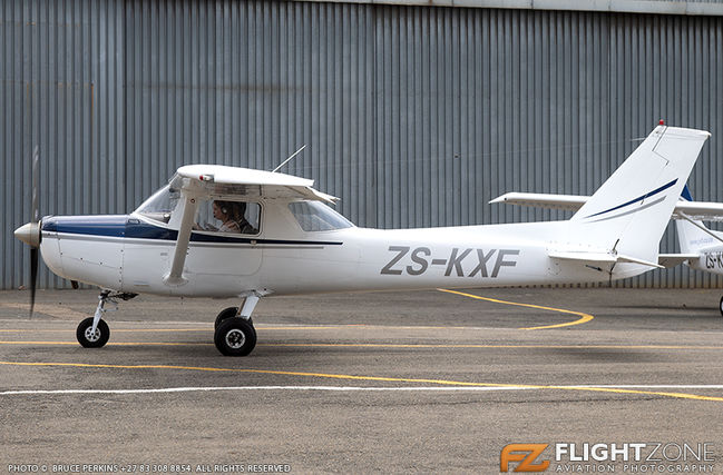 Cessna 152 ZS-KXF Rand Airport FAGM