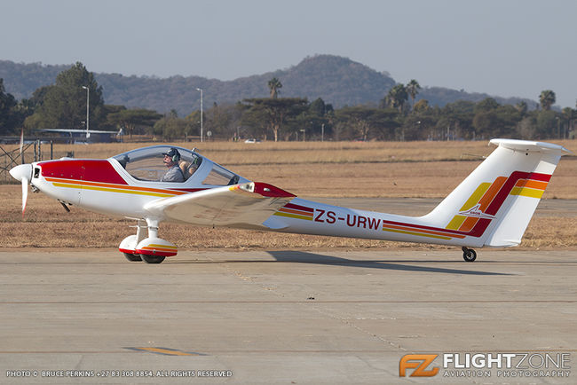Grob 109 ZS-URW Wonderboom Airport FAWB
