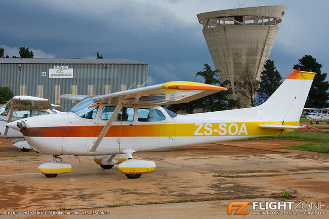 Cessna 172 Skyhawk ZS-SOA Grand Central Airport FAGC