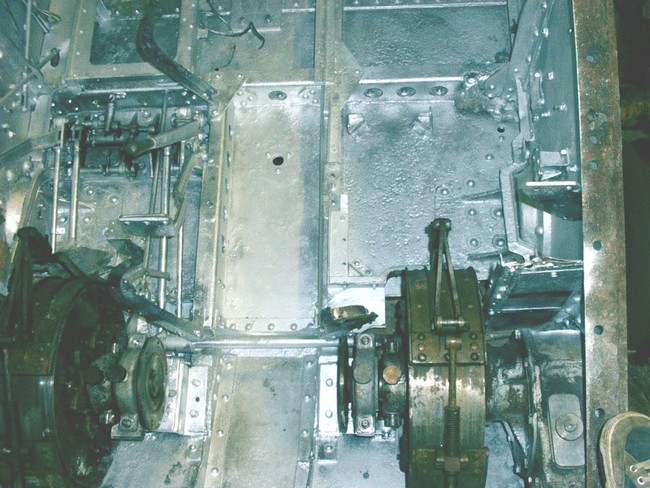 Jap_tank_interior-1
