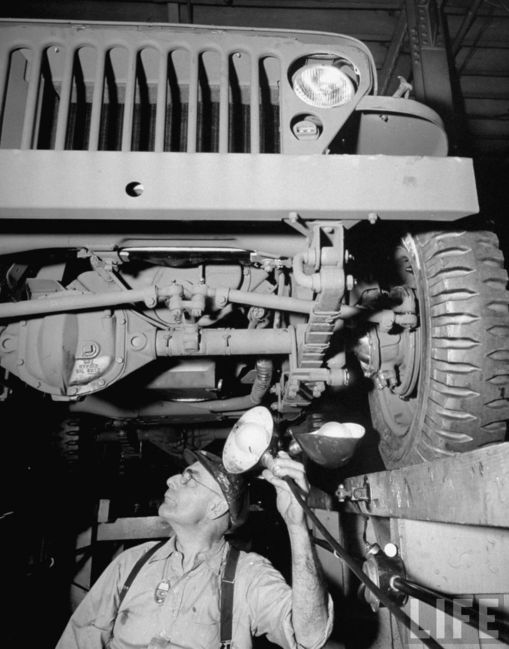 Jeep_Underside_on_Assembly_Line