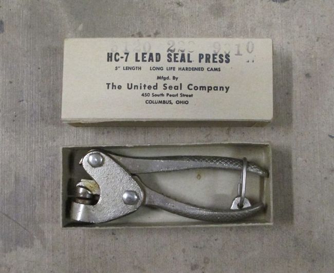 U.S. Lead Seal Press