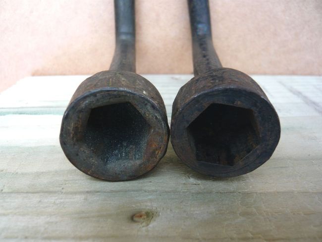 Lug_wrench_41_Md