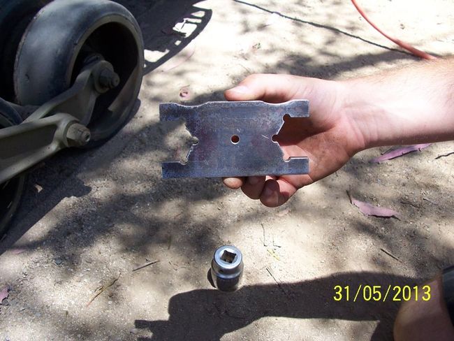 M16-A2_Halftrack_Brake_Service_030