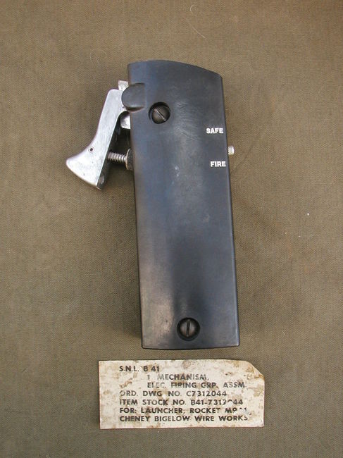 NOS WW2 M9A1 Bazooka Grip