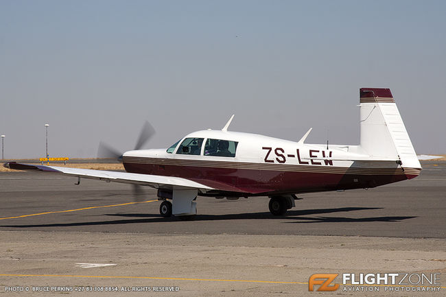 Mooney ZS-LEW Rand Airport FAGM