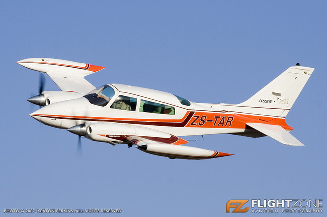 Cessna 310 ZS-TAR Krugersdorp Airfield FAKR
