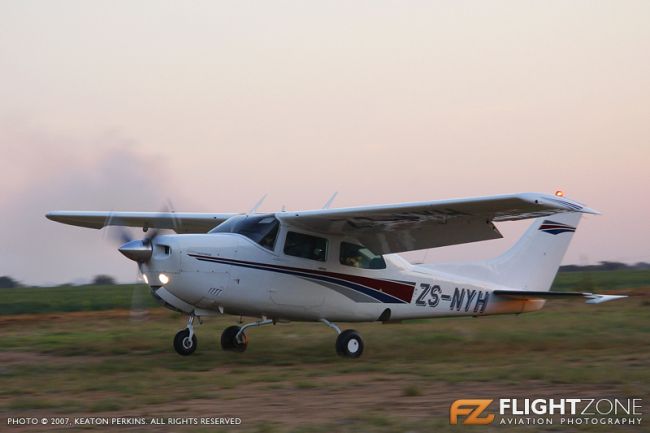 Safari Flyers