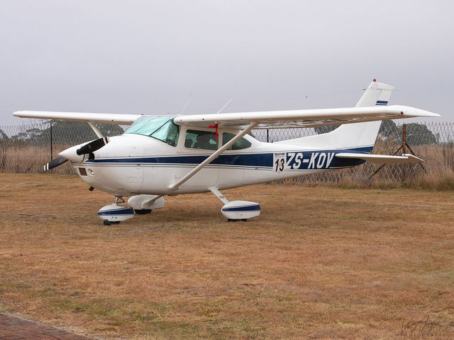 C182 ZS-KOV