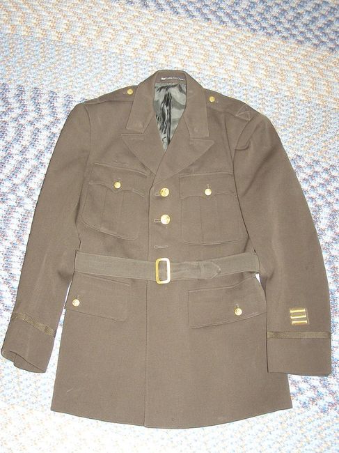 Officer_Tunic_02