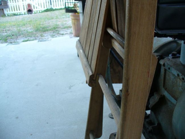 peerless folding chair
