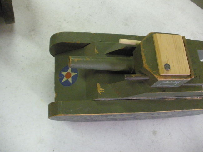 P2251258