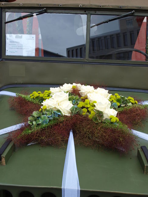 Jeep Wedding