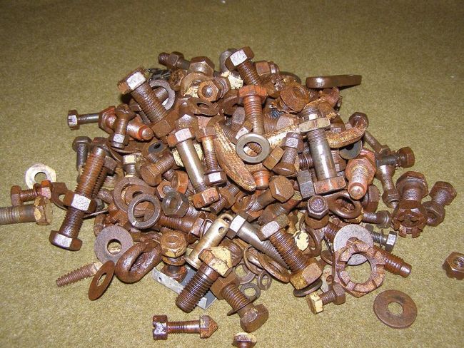 Panzer_Parts_Bolts_01
