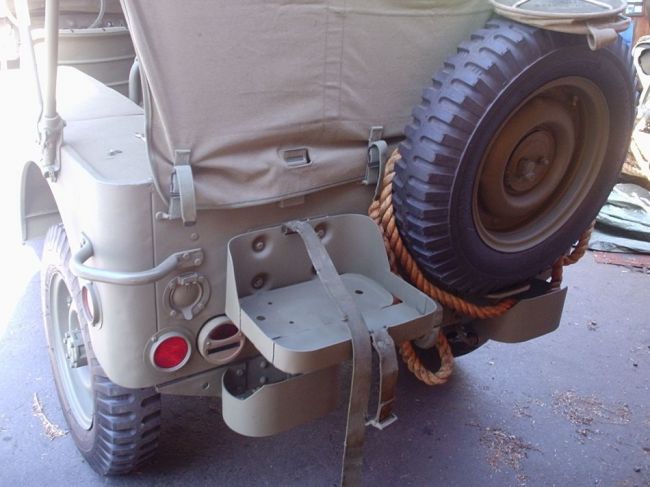 Patches_and_her_AAF_Jerry_Can_006